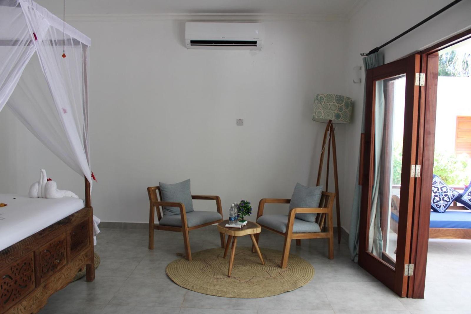 Kivuli Beach Resort Паже Екстериор снимка